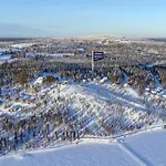 Halla-ukko 3 * Komula
