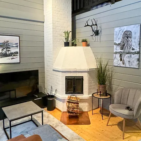 Halla-ukko 3 度假居 *