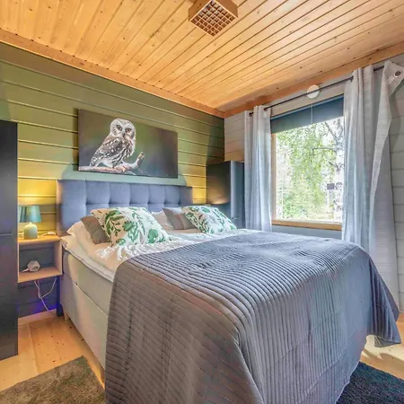 Halla-Ukko 3 Beach 400 m Incl WiFi, Sauna, Terrace * Komula