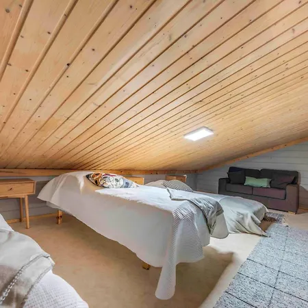 Halla-ukko 3 度假居 *