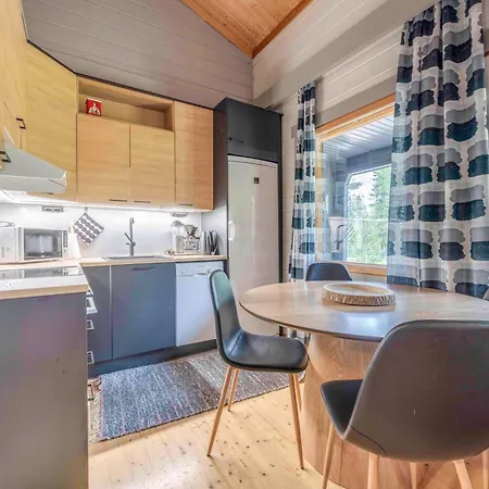 Halla-Ukko 3 Beach 400 m Incl WiFi, Sauna, Terrace * Komula