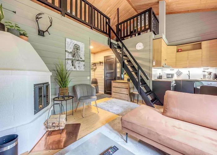 Halla-ukko 3 * Komula